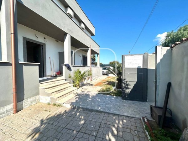 casa indipendente in vendita ad Anzio in zona Lido dei Pini