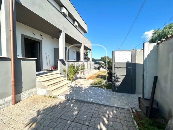 casa indipendente in vendita ad Anzio in zona Mare