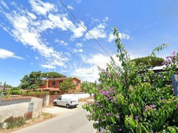 casa indipendente in vendita ad Anzio in zona Villa Claudia
