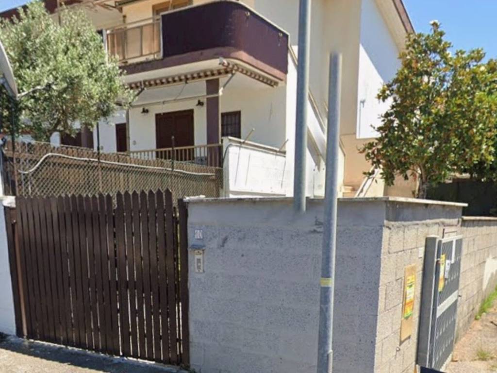 casa indipendente in vendita ad Anzio in zona Lido delle Sirene