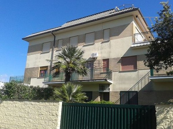 appartamento in vendita ad Anzio in zona Mare
