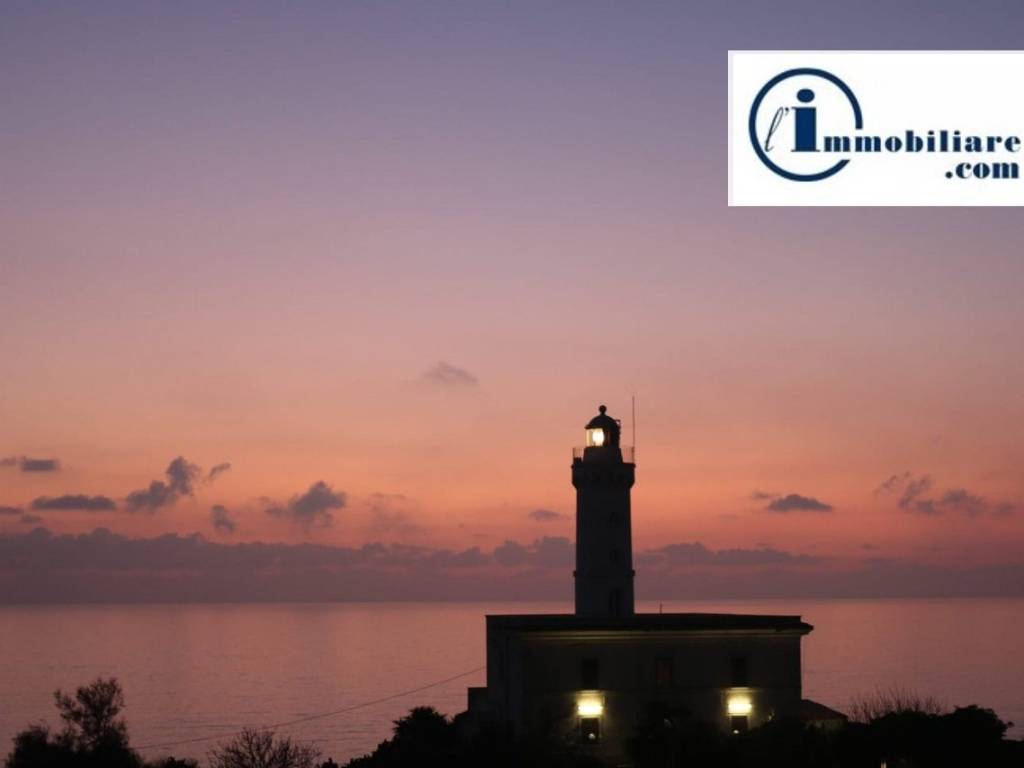 casa indipendente in vendita ad Anzio in zona Mare