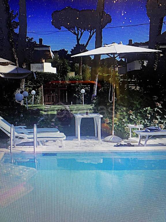 casa indipendente in vendita ad Anzio in zona Mare
