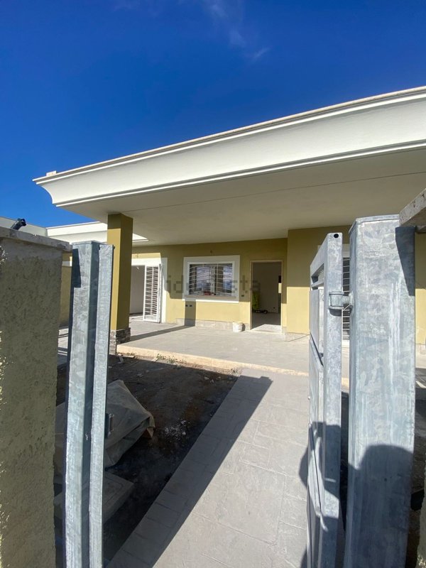 casa indipendente in vendita ad Anzio