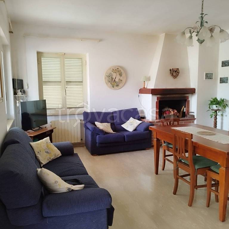 casa indipendente in vendita ad Anzio in zona Lido dei Pini