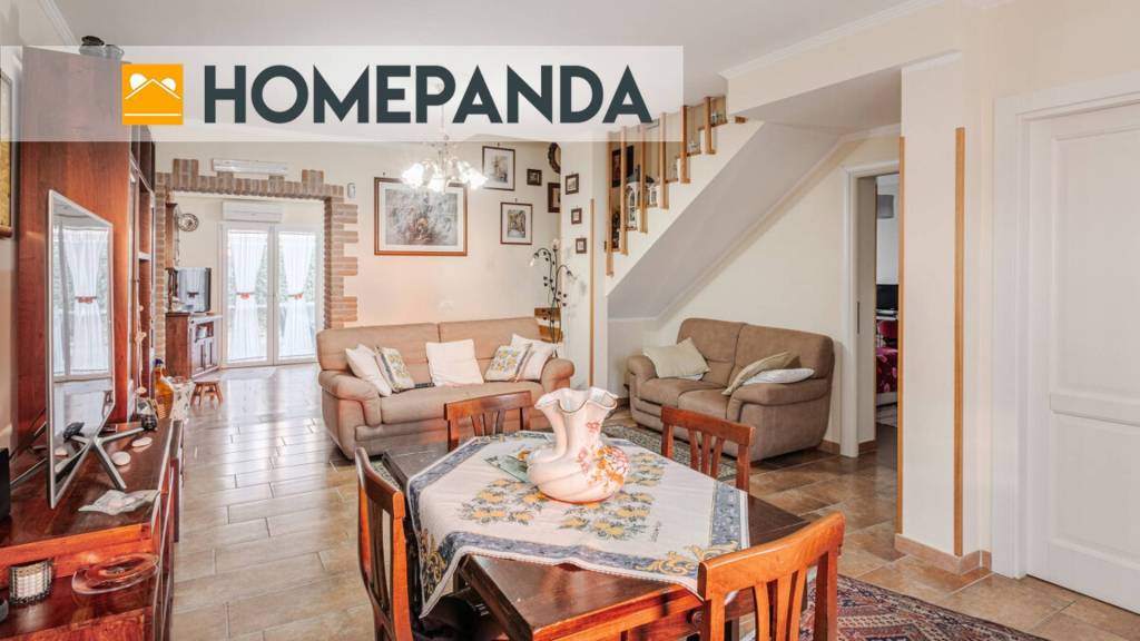 casa indipendente in vendita ad Anzio in zona Marechiaro