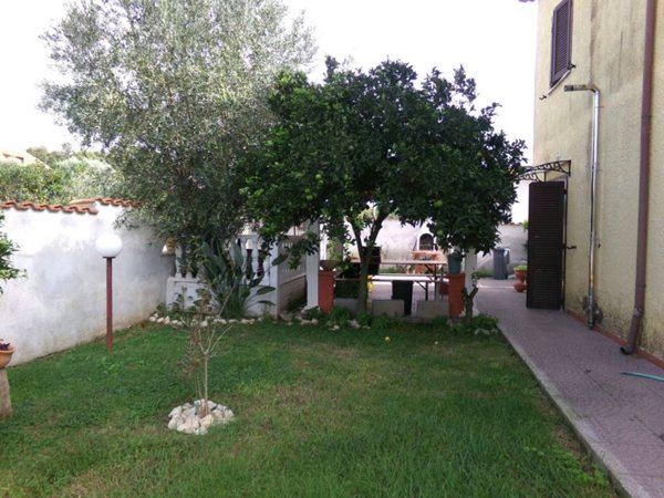 casa indipendente in vendita ad Anzio in zona Mare