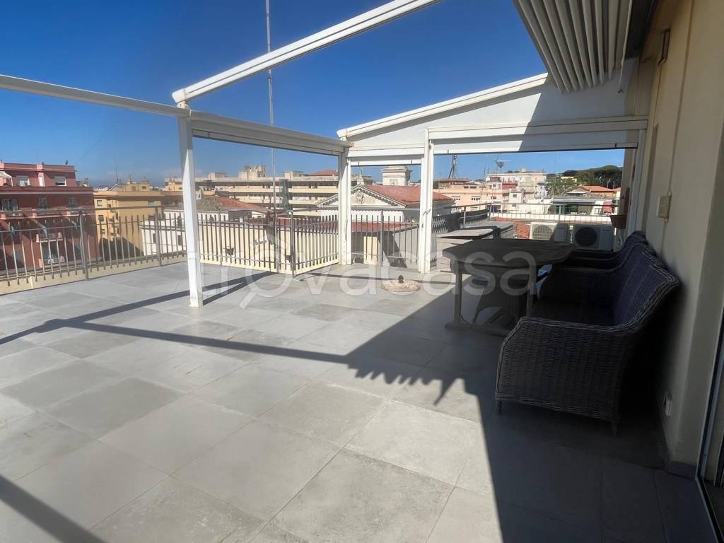appartamento in vendita ad Anzio in zona Mare