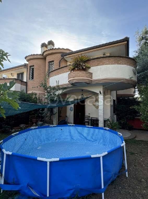 casa indipendente in vendita ad Anzio in zona Mare