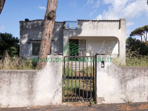 casa indipendente in vendita ad Anzio in zona Villa Claudia