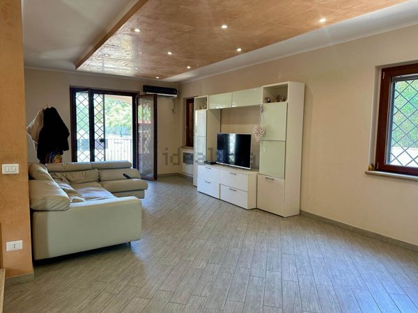 casa indipendente in vendita ad Anzio