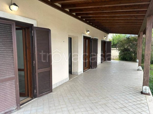 casa indipendente in vendita ad Anzio in zona Villa Claudia