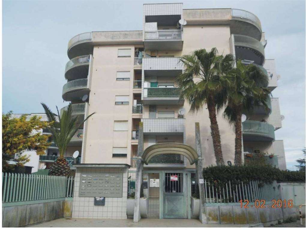 appartamento in vendita ad Anzio in zona Anzio Colonia