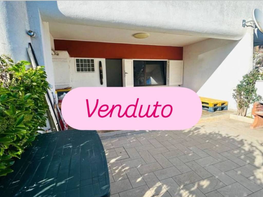 appartamento in vendita ad Anzio in zona Mare