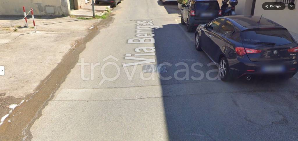 locale di sgombero in vendita ad Anzio