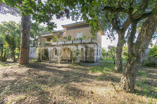 casa indipendente in vendita ad Anzio in zona Villa Claudia