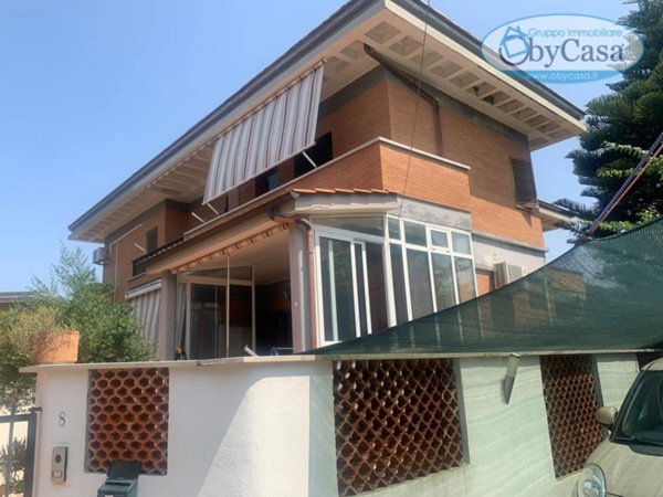 casa indipendente in vendita ad Anzio in zona Mare