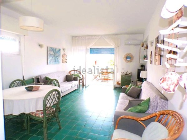 appartamento in vendita ad Anzio in zona Mare