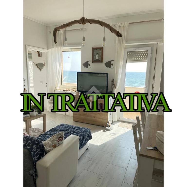 appartamento in vendita ad Anzio in zona Mare