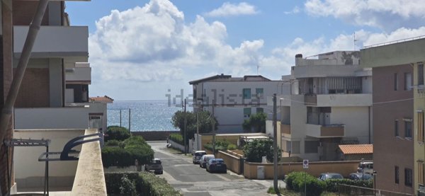 appartamento in vendita ad Anzio in zona Mare