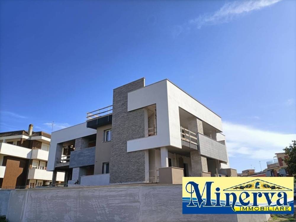 casa indipendente in vendita ad Anzio in zona Mare