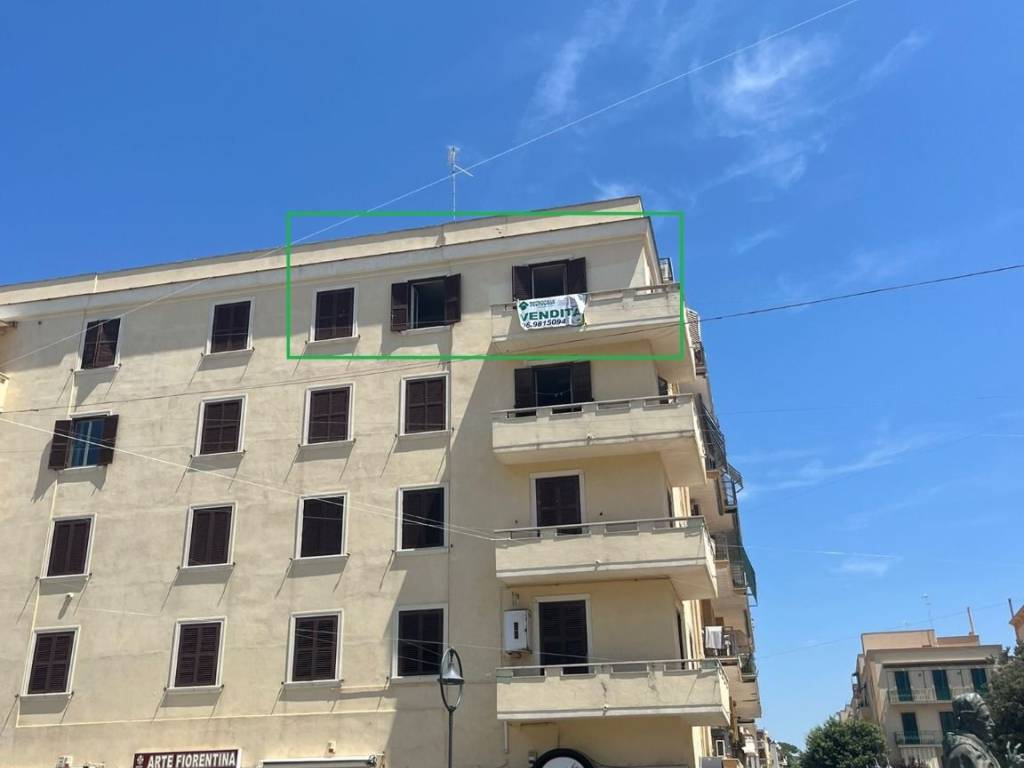 appartamento in vendita ad Anzio in zona Mare
