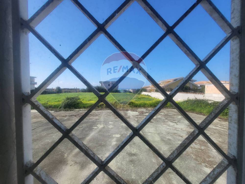 casa indipendente in vendita ad Anzio in zona Mare