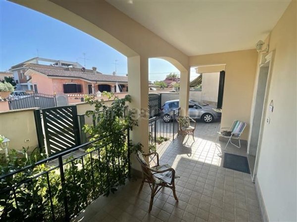 casa indipendente in vendita ad Anzio in zona Villa Claudia