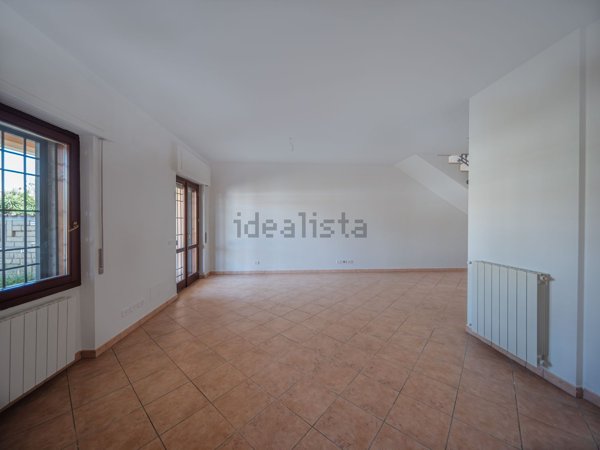 casa indipendente in vendita ad Anzio in zona Mare
