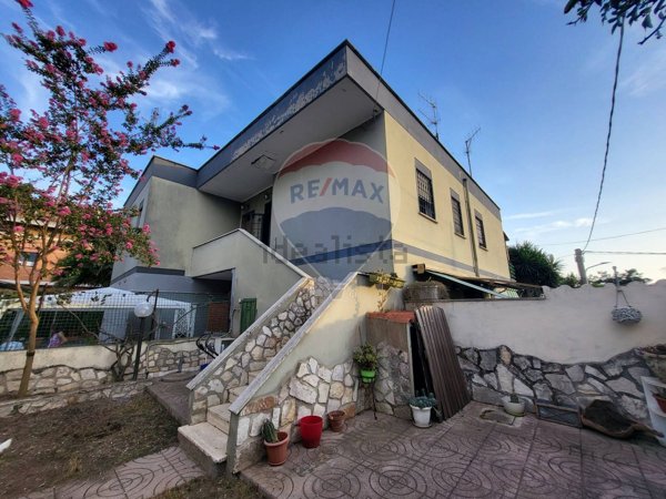appartamento in vendita ad Anzio in zona Villa Claudia
