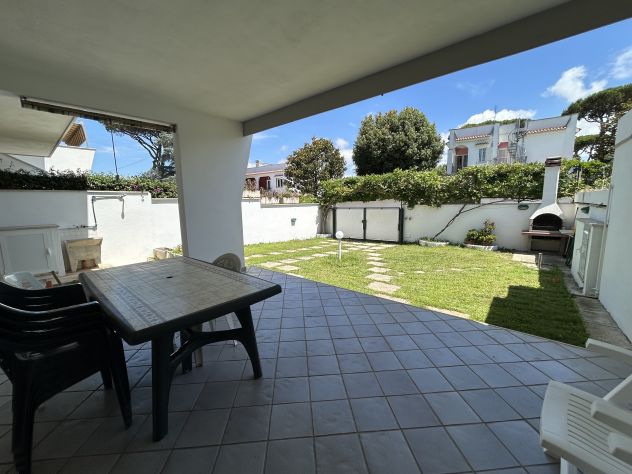 appartamento in vendita ad Anzio in zona Mare