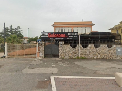 negozio in vendita ad Anzio