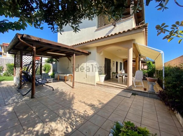 appartamento in vendita ad Anzio in zona Marechiaro