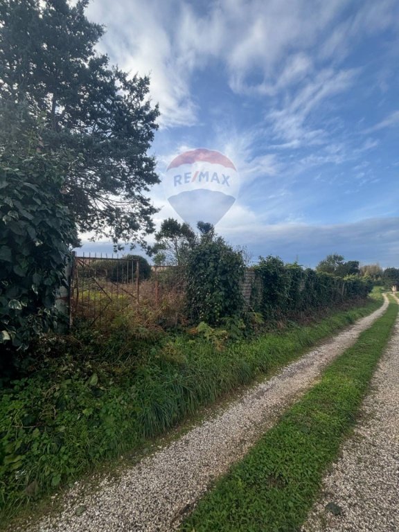 casa indipendente in vendita ad Anzio in zona Villa Claudia
