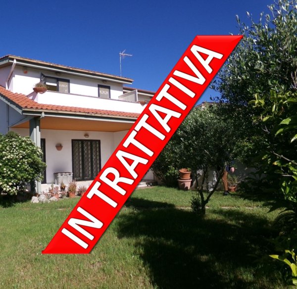 casa indipendente in vendita ad Anzio in zona Villa Claudia