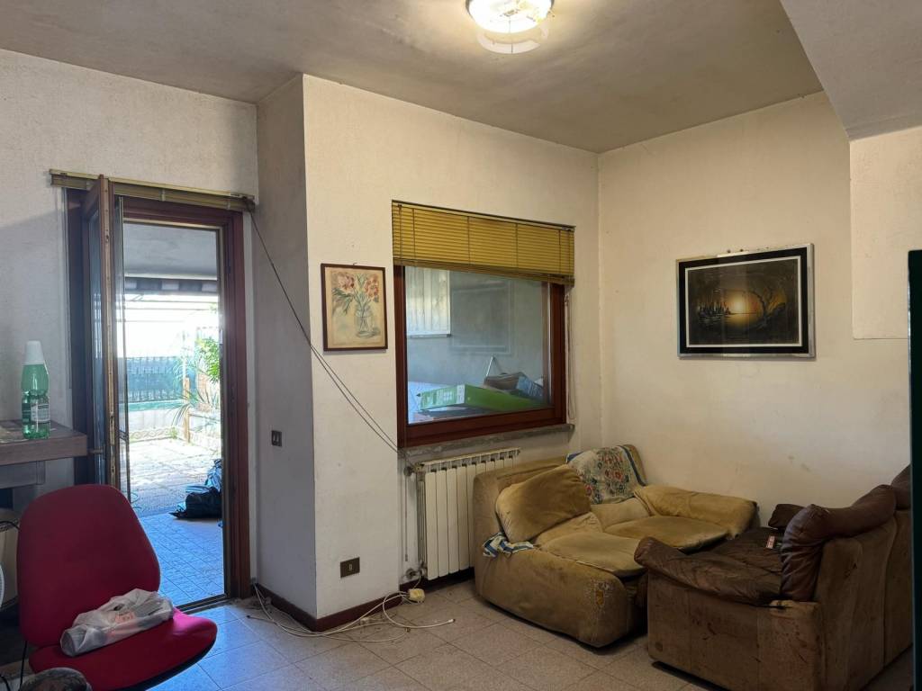 casa indipendente in vendita ad Anzio in zona Stazione