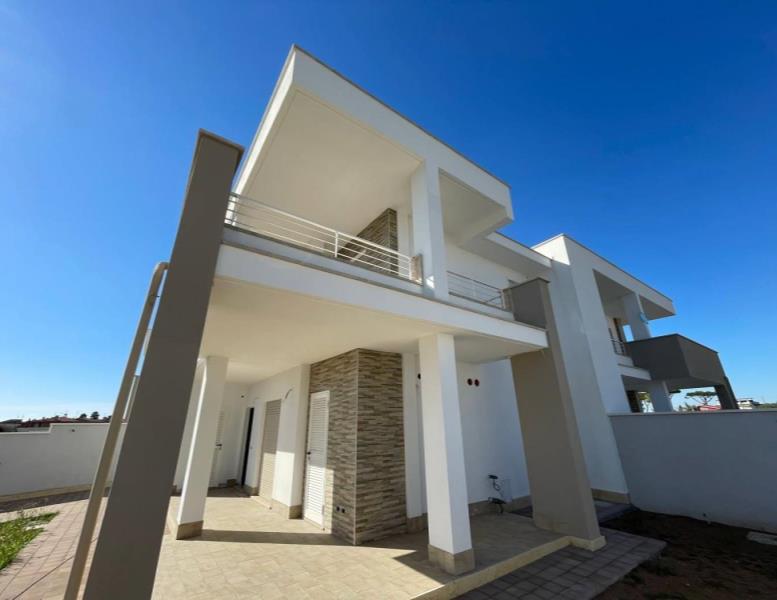 casa indipendente in vendita ad Anzio in zona Mare