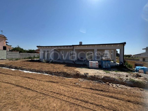 casa indipendente in vendita ad Anzio in zona Villa Claudia