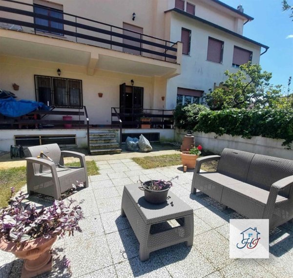 casa indipendente in vendita ad Anzio