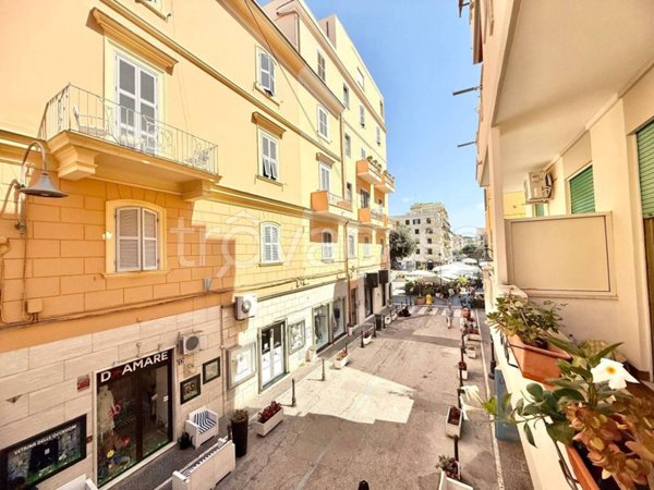 appartamento in vendita ad Anzio in zona Mare