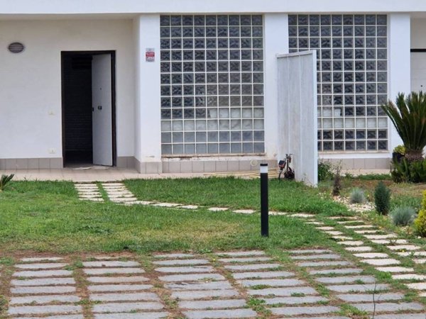 casa indipendente in vendita ad Anzio in zona Cincinnato
