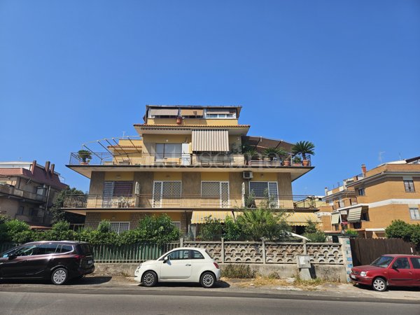 appartamento in vendita ad Anzio in zona Mare