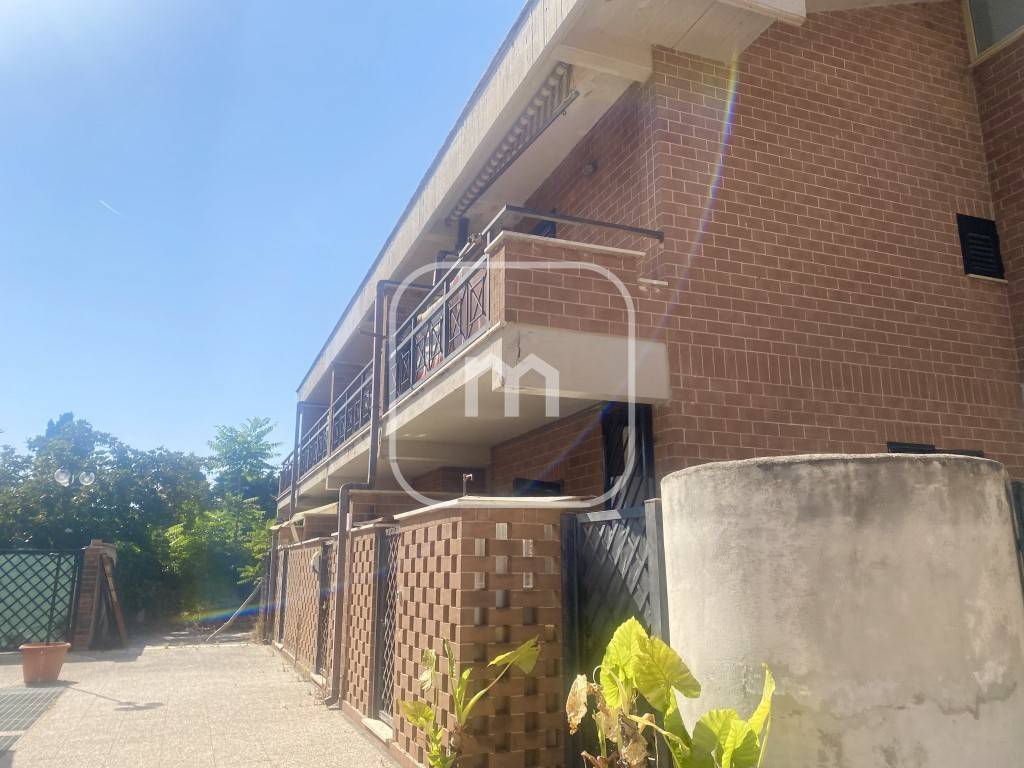 casa indipendente in vendita ad Anzio
