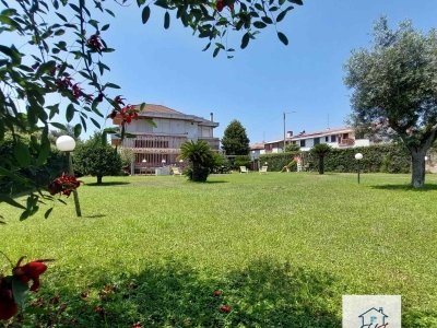 casa indipendente in vendita ad Anzio