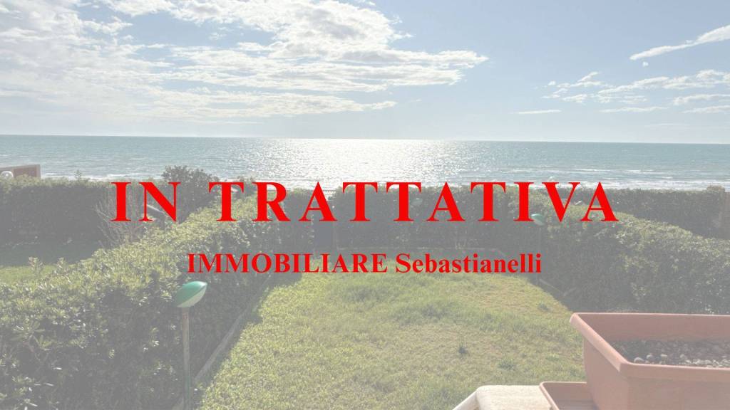 appartamento in vendita ad Anzio in zona Mare