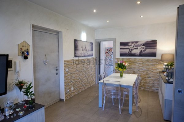 appartamento in vendita ad Anzio in zona Villa Claudia