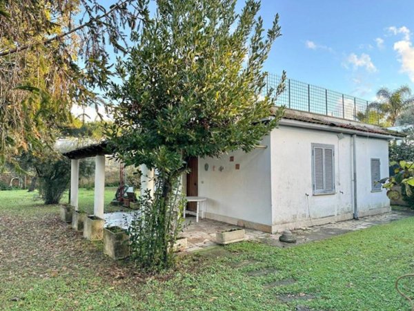 casa indipendente in vendita ad Anzio