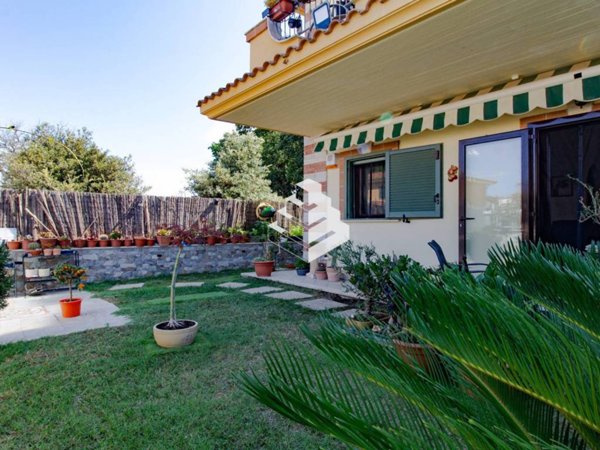 casa indipendente in vendita ad Anzio in zona Cincinnato