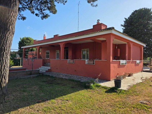 casa indipendente in vendita ad Anzio in zona Lido dei Pini