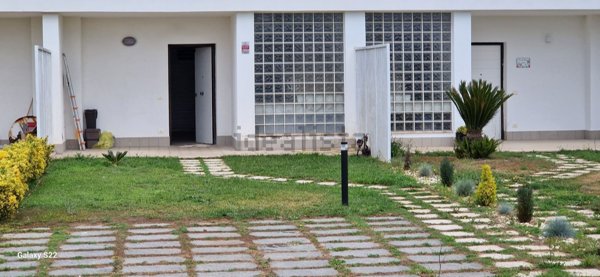 appartamento in vendita ad Anzio in zona Villa Claudia